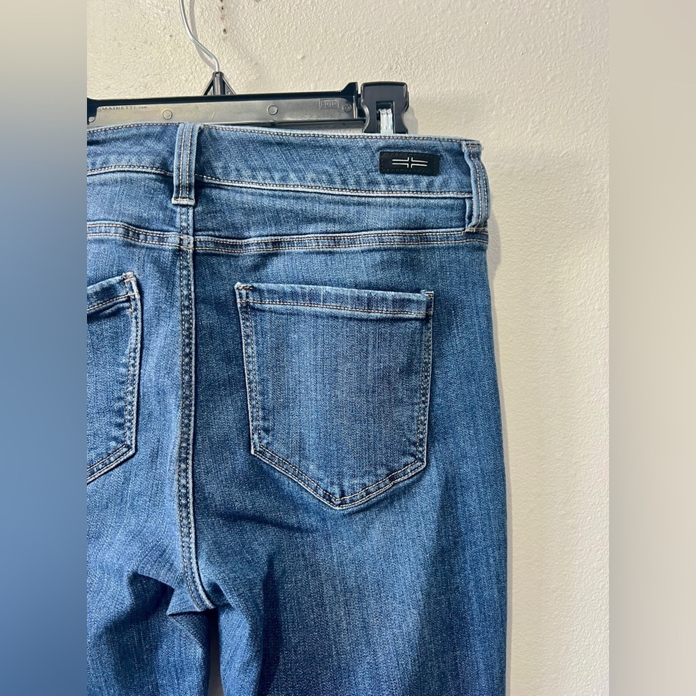 Liverpool 'The Crop' Medium Wash Cuffed Jeans - Size 28/6P - Picture 8 of 13